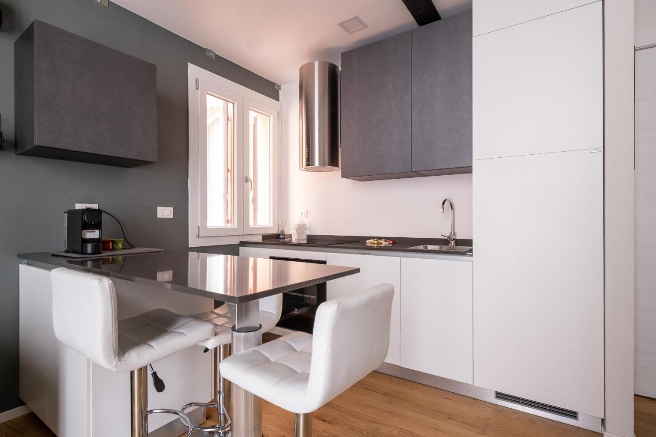 Mazzini Elegant Apartment By Wonderful Italy Μπολόνια Εξωτερικό φωτογραφία